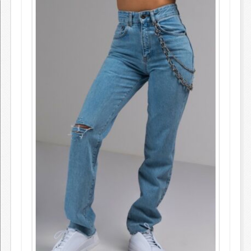SOLD ON D3P0P DO NOT PURCHASE WILL NOT BE REFUNDED the ragged priest distressed